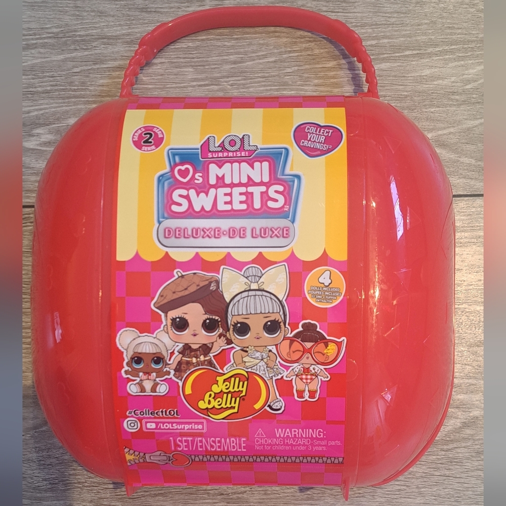 L.O.L. Surprise! Loves Mini Sweets Deluxe Series 2 with 4 Dolls & Accessories